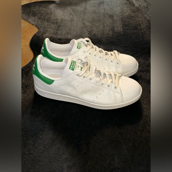 Adidas White & Green Stan Smith (size 10) - Picture 4 of 5